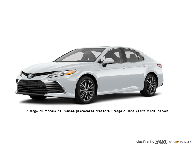 Woodland Toyota | The 2024 CAMRY HYBRID XLE