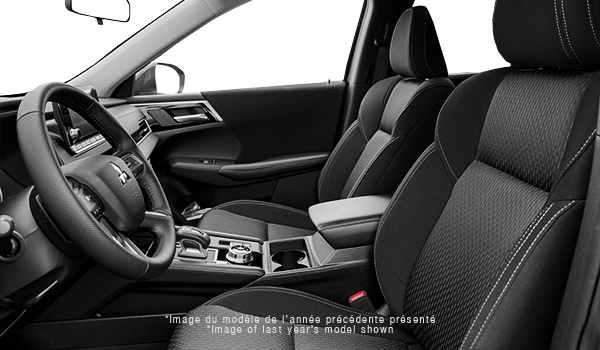2025 Mitsubishi Outlander in Regina, Saskatchewan