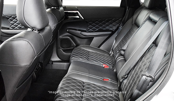2025 Mitsubishi Outlander in Mississauga, Ontario