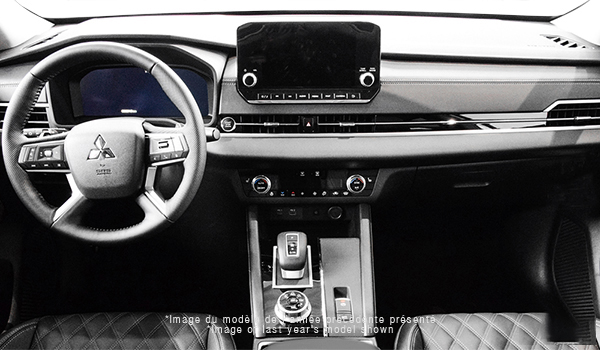2025 Mitsubishi Outlander in Mississauga, Ontario