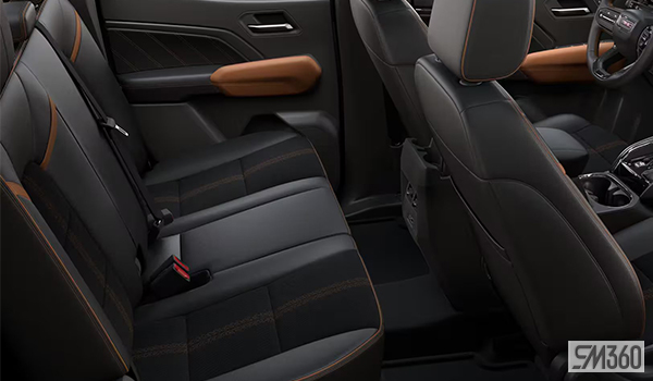 GMC Canyon AT4 2026-interior-rear
