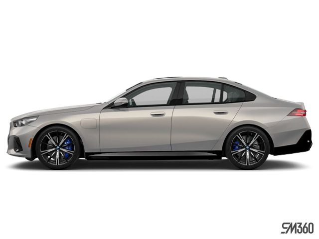 BMW 5 Series Sedan PHEV  2027 à Calgary, Alberta