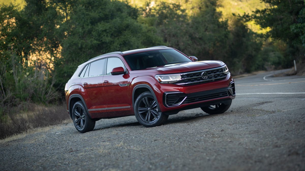 Volkswagen Atlas Cross Sport in Calgary | Country Hills Volkswagen in ...