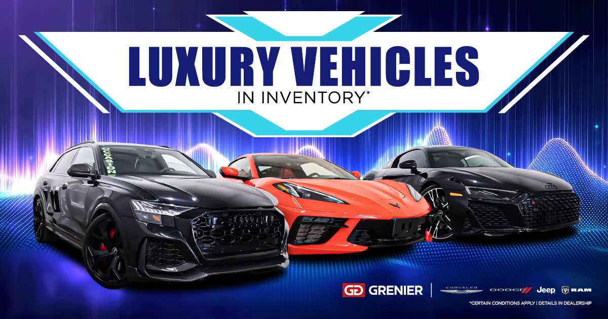 OUR LUXURY VEHICLES !