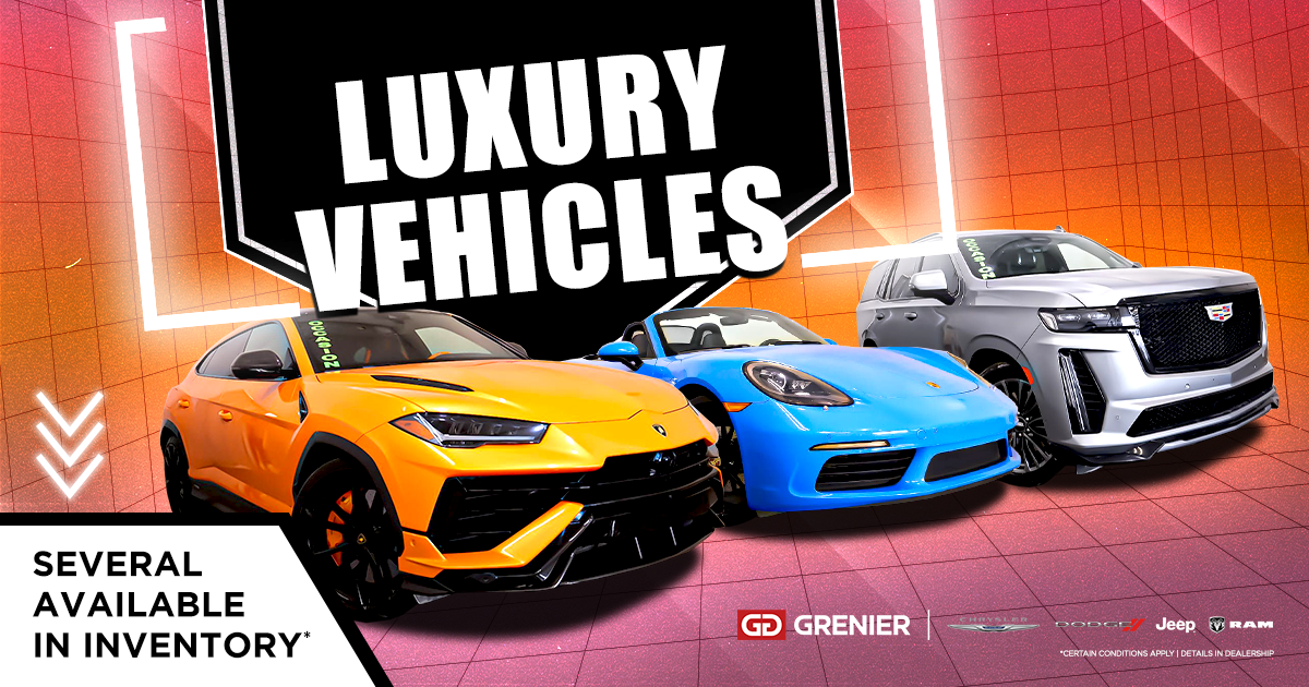 OUR LUXURY VEHICLES !