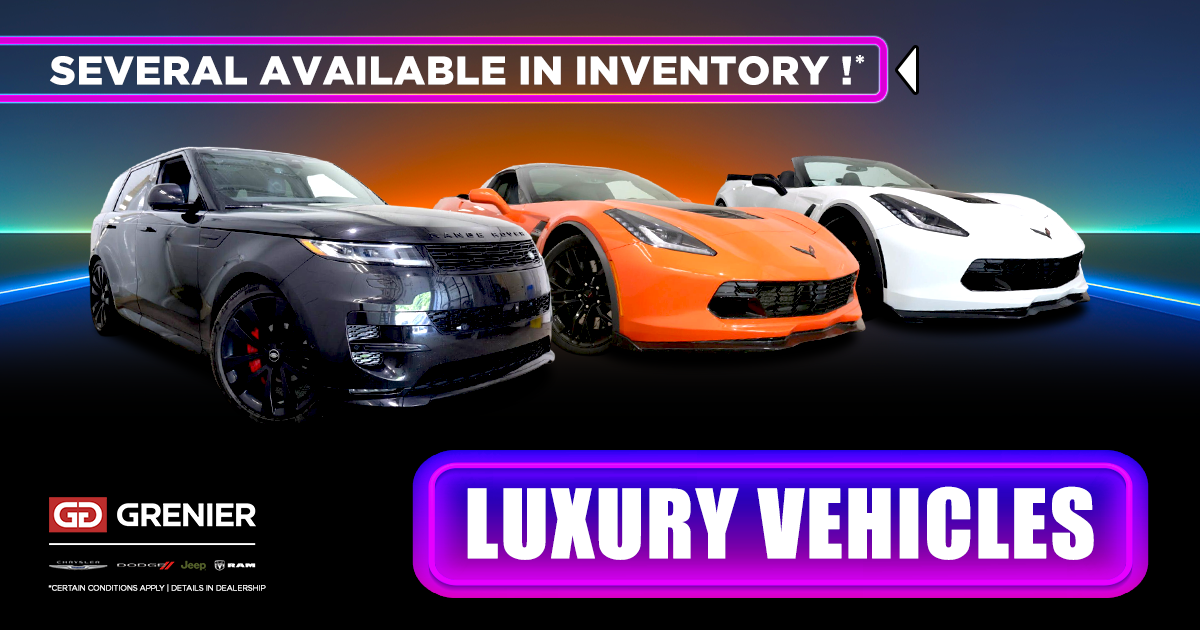 OUR LUXURY VEHICLES !