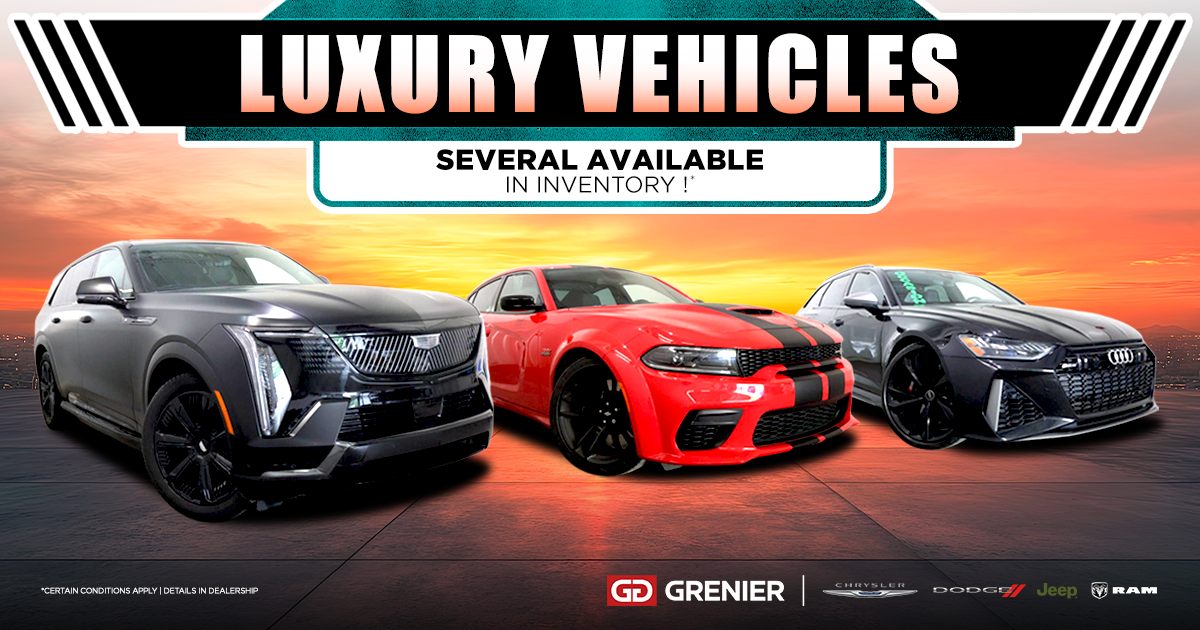 OUR LUXURY VEHICLES !