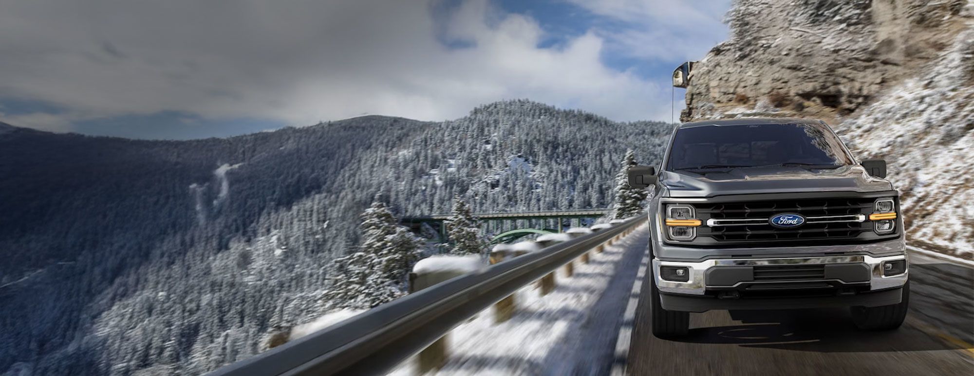 <strong>2025 F-150</strong>