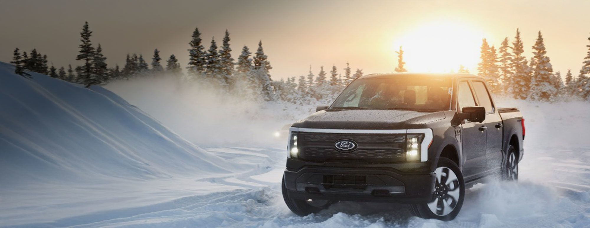 <Strong>2025 F-150 Lightning</Strong>