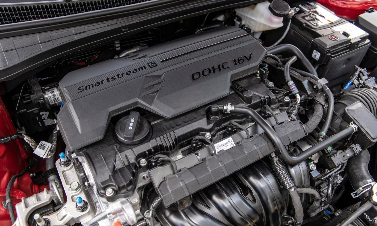 Hyundai Elantra 2023: Prix et fiche technique