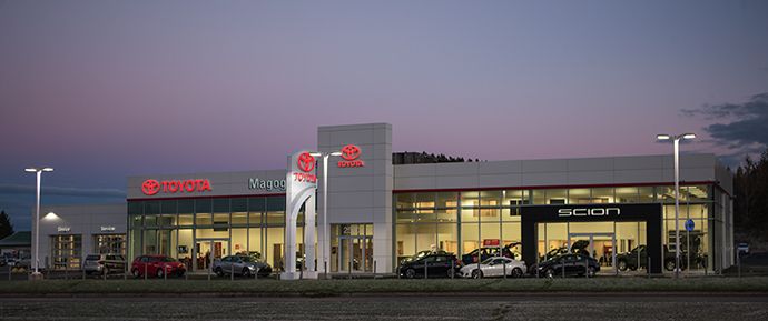Toyota dealership in Magog