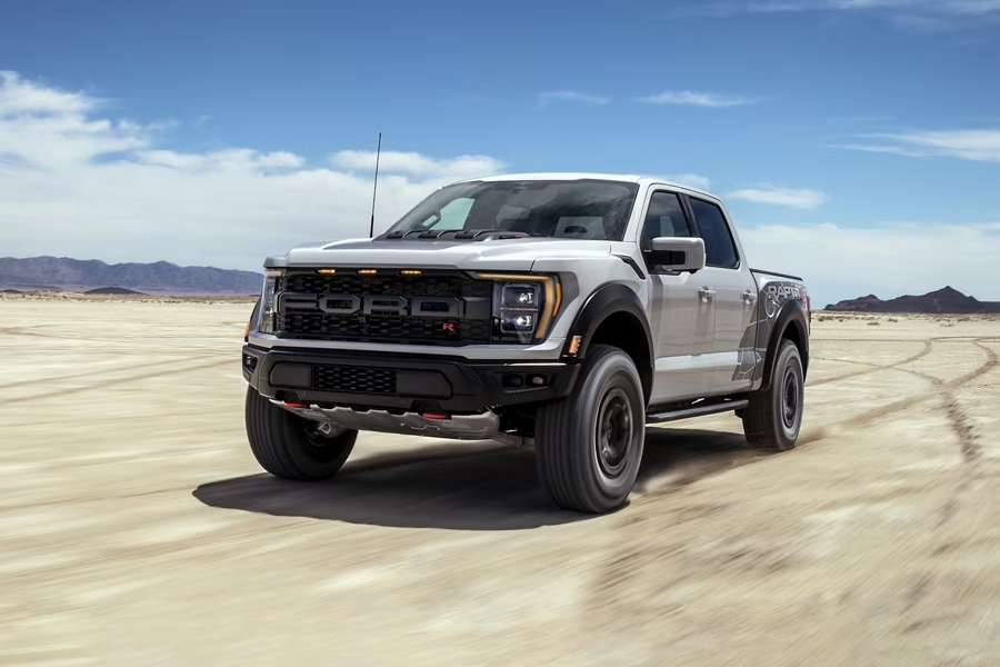 LE NOUVEAU FORD F-150<sup>®</sup> RAPTOR<sup>®</sup> R
