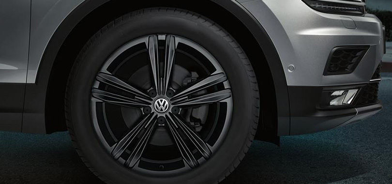 Personalize your vehicle <span>with genuine Volkswagen accessories</span>