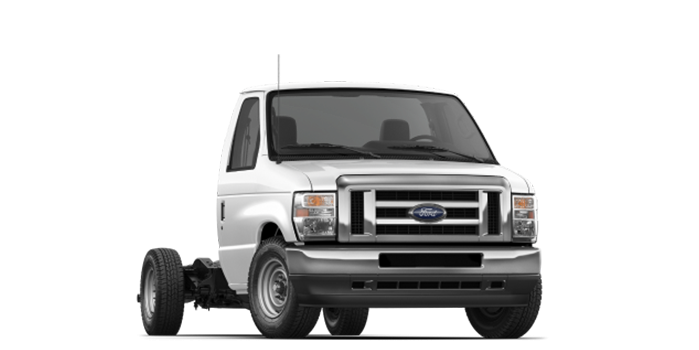 White Ford E-Series Cutaway