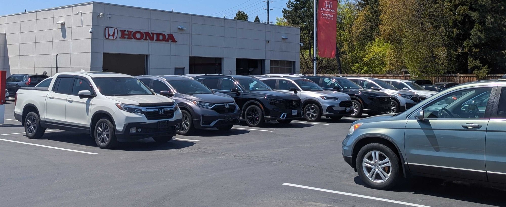 Pickering Honda Used Car Lot