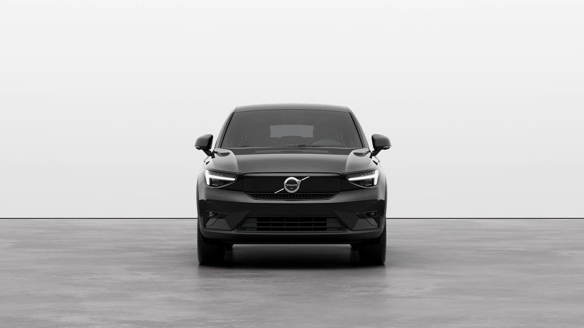 Front view of the black Volvo C40 Recharge