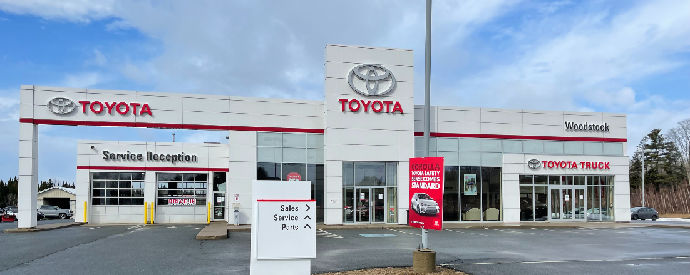 Toyota dealership in Hartford