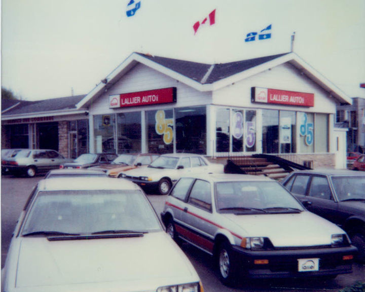 Dealership  Lallier Honda Charlesbourg 1977