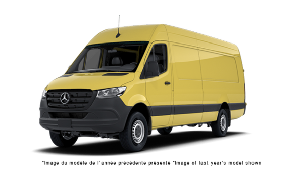 Fourgon de livraison Mercedes-Benz Sprinter jaune sur fond noir