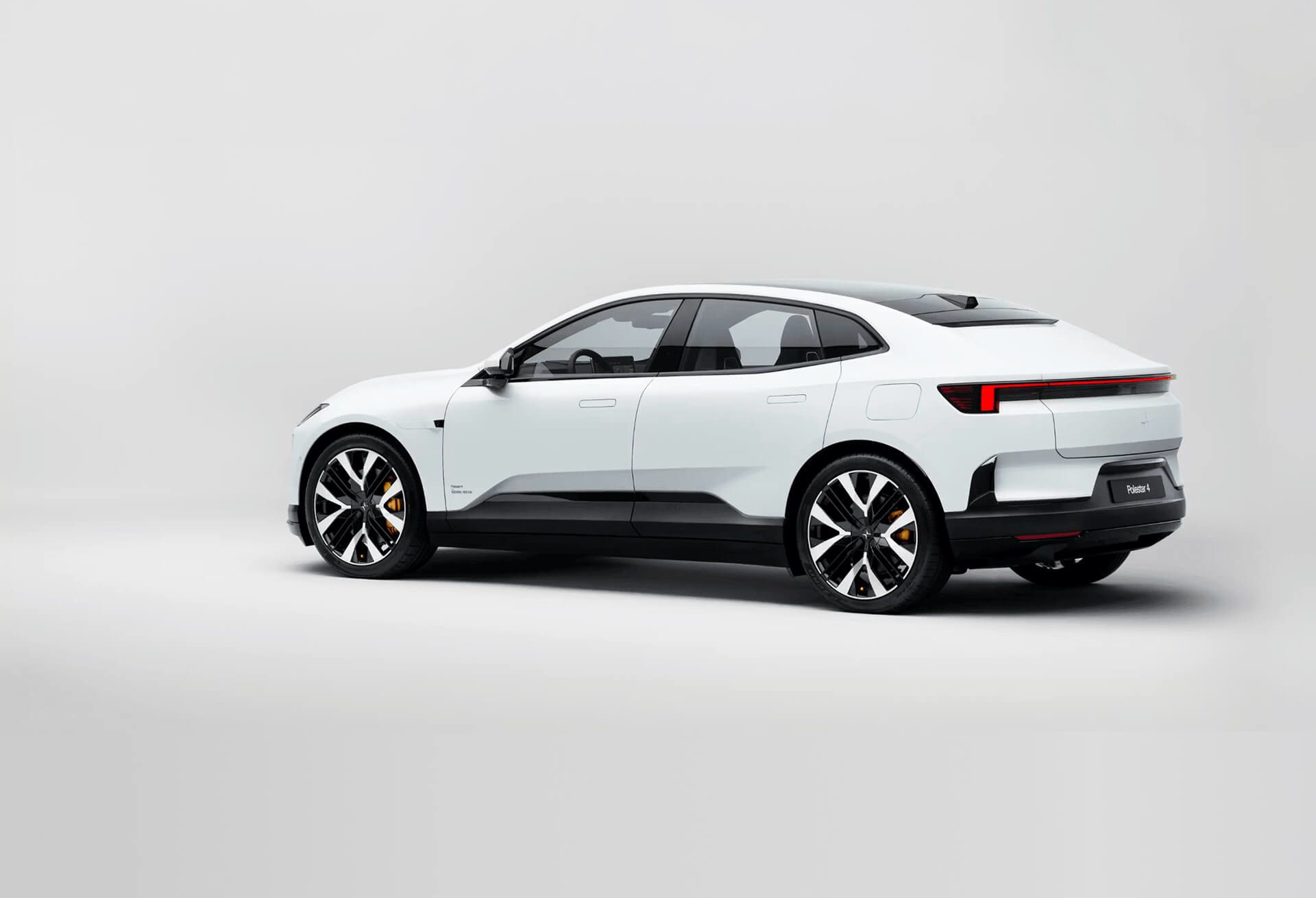 Polestar 4