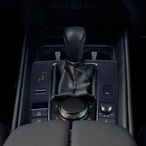 A close-up image of the Mazda Intelligent Drive Select in the interior of an HEV