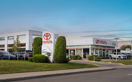 Spinelli Toyota Pointe-Claire