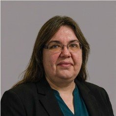 Julie Lewis