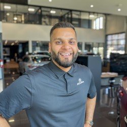 Mo Lasania