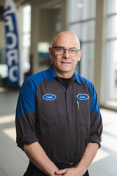 Claude Dubé