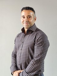Reza Shoghani