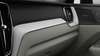 2027 Volvo XC60 T8 PLUG-IN HYBRID ULTRA DARK-8