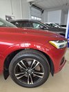 2020 Volvo XC60 MOMENTUM-10