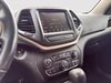 2016 Jeep Cherokee North-17