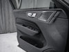 Volvo XC60 Plus (Dark Theme) 2027-8