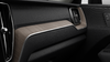 2027 Volvo XC60 B5 AWD Core Dark Theme-8