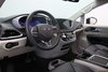 Chrysler Pacifica Touring L 2023-6