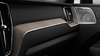 2027 Volvo XC60 Ultra (Dark Theme)-8