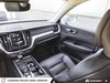 2019 Volvo XC60 MOMENTUM-24