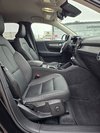 2025 Volvo XC40 CORE BRIGHT THEME-23