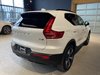2025 Volvo XC40 B5 AWD Plus Dark Theme-4