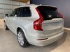 2022 Volvo XC90 T6 AWD Momentum (7-Seat)-2