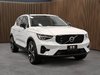 Volvo XC40 B5 AWD Plus Dark Theme 2025-2