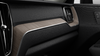 2027 Volvo XC60 B5 AWD Core Dark Theme-8