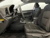 Hyundai Elantra LE 2017-9