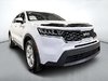 2022 Kia Sorento lx +-0