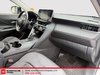 Toyota Venza  2021-17