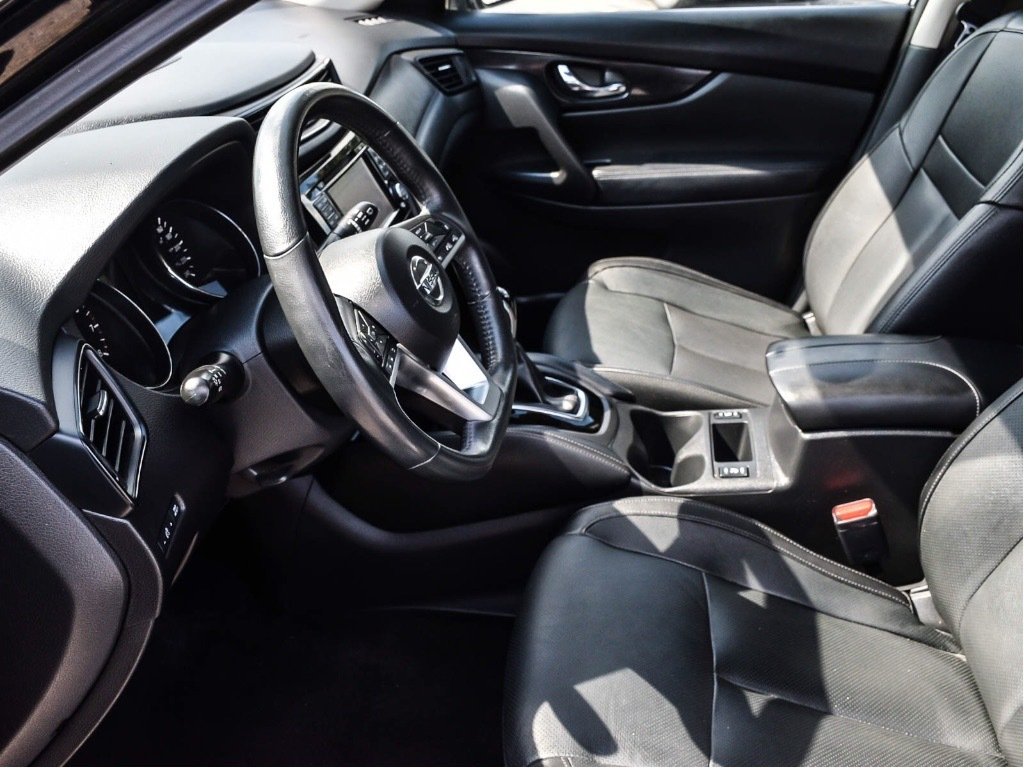 401 Dixie Nissan in Mississauga 2017 Nissan Rogue Leather Seating