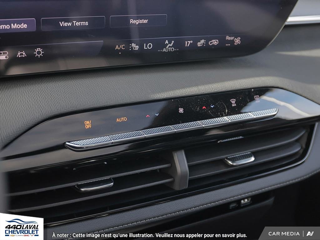 2025 Buick Enclave Sport Touring in Charlemagne, Quebec - 22 - w1024h768px