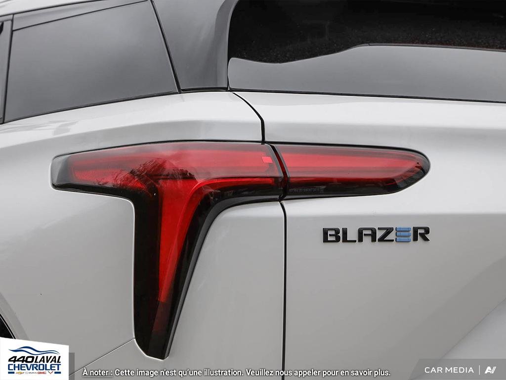 2025 Chevrolet Blazer EV RS in Charlemagne, Quebec - 10 - w1024h768px