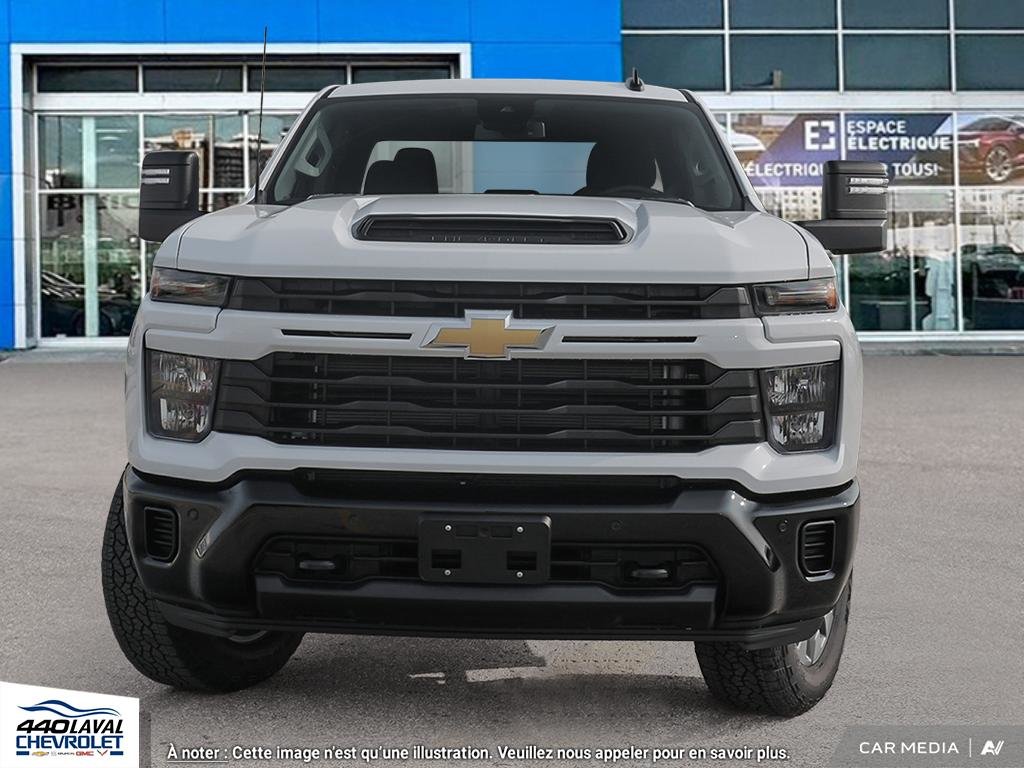Chevrolet SILVERADO 2500 HD CUSTOM 2025 à Charlemagne, Québec - 2 - w1024h768px